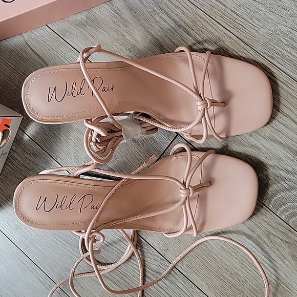 NEW Wild Pair clear heel sandals 8 - Picture 3 of 9